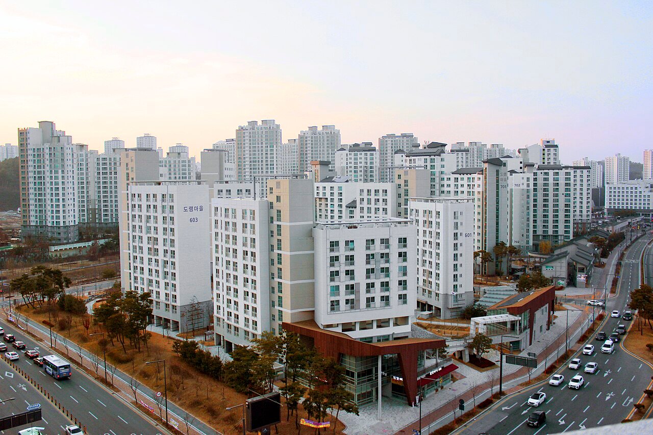 세종시 도램마을 6단지 아파트 전경